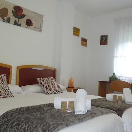 Hostal Lucus ลูโก ภายนอก รูปภาพ